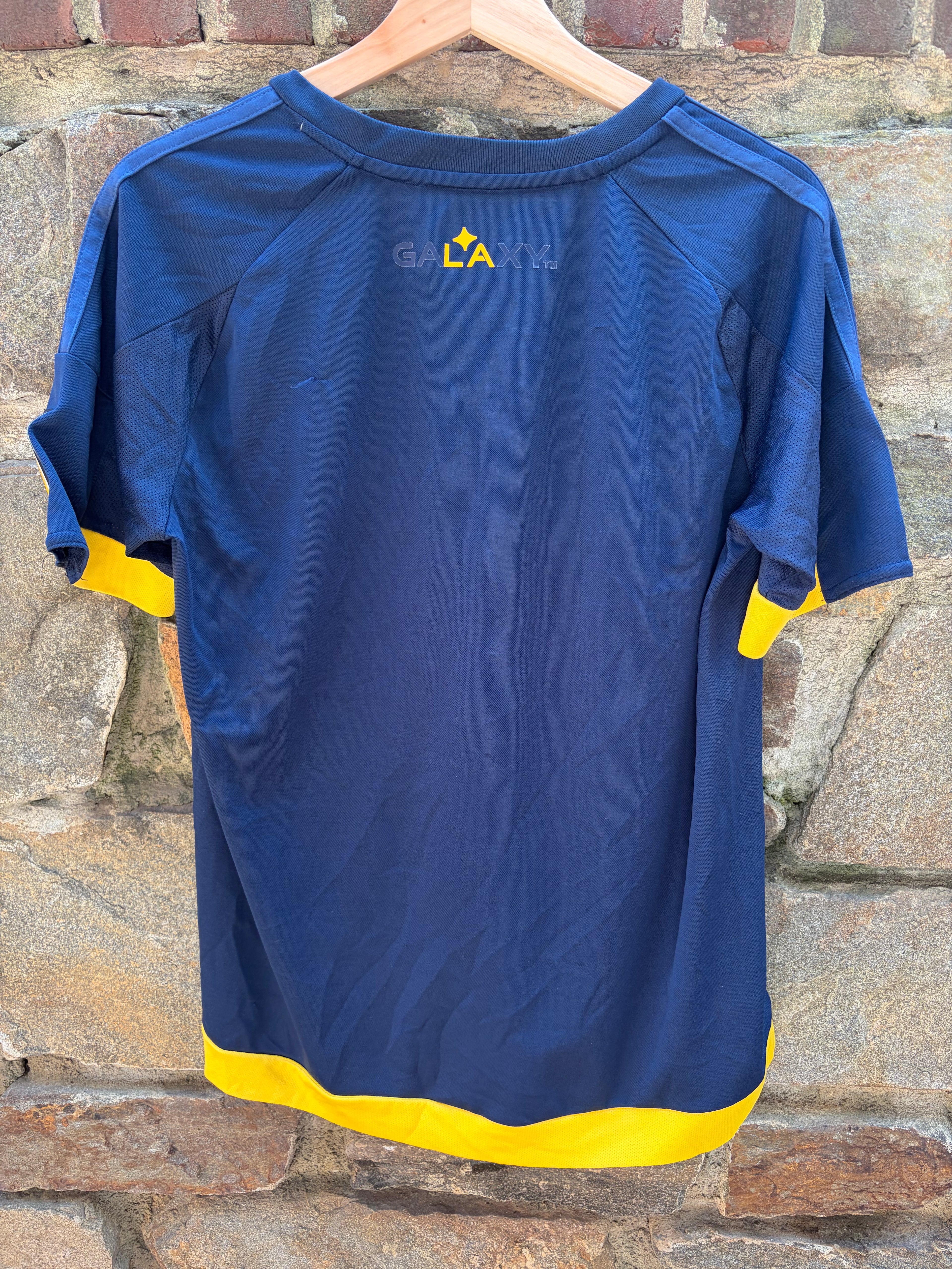 LA Galaxy Soccer Jersey (Size Medium)