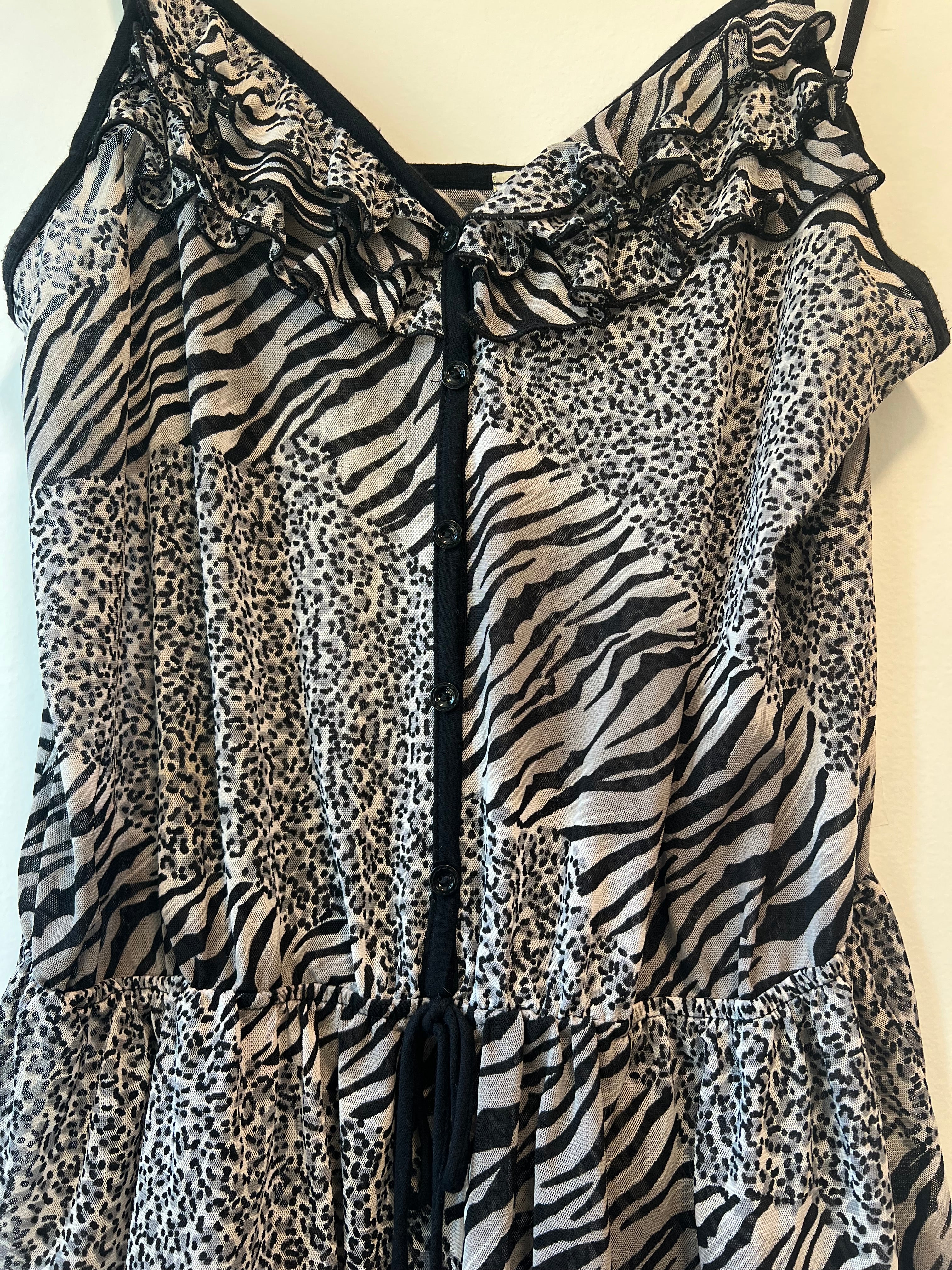 ToTo collection zebra top