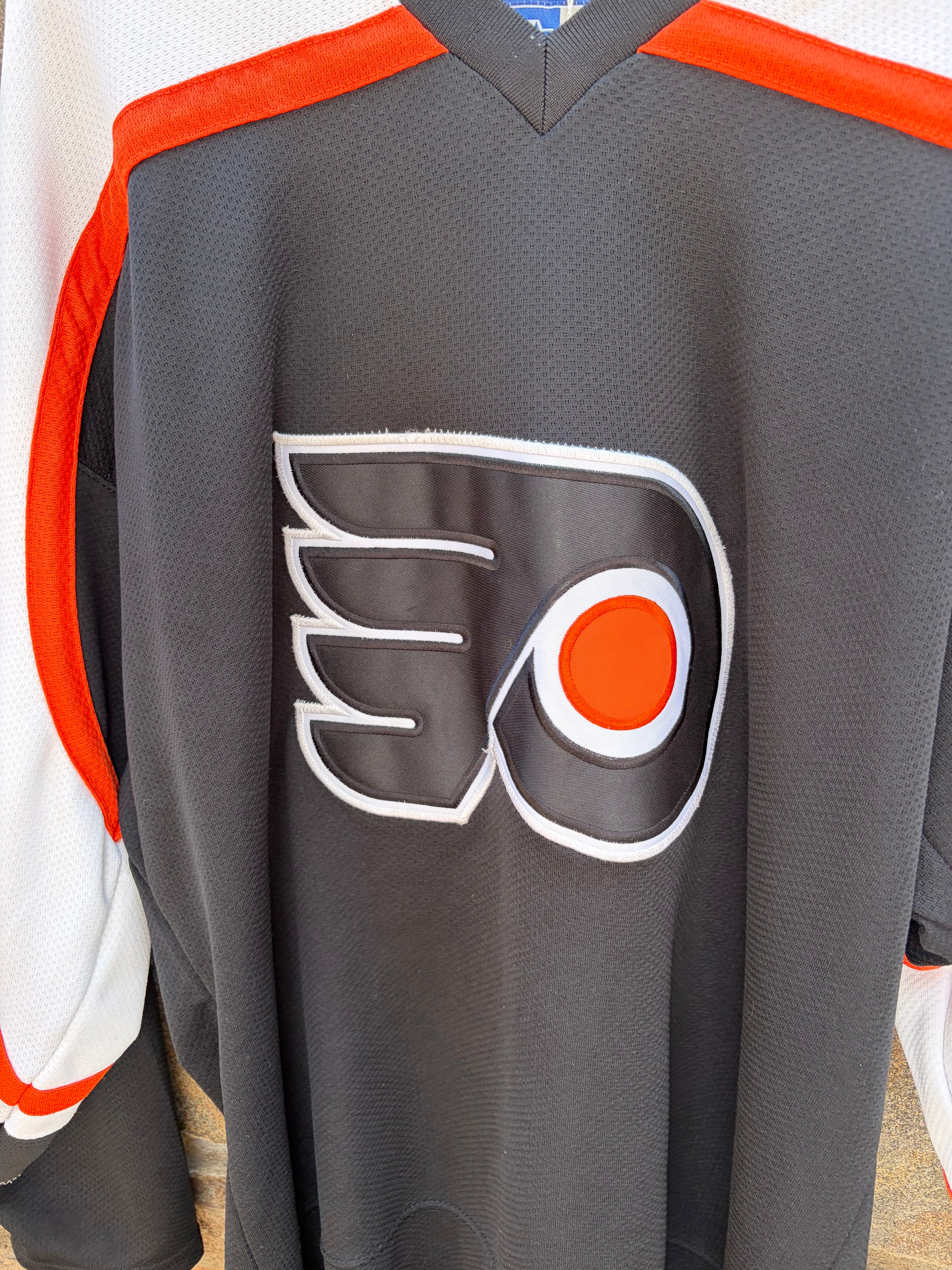 Philadelphia Flyers Starter Jersey (Size Large)
