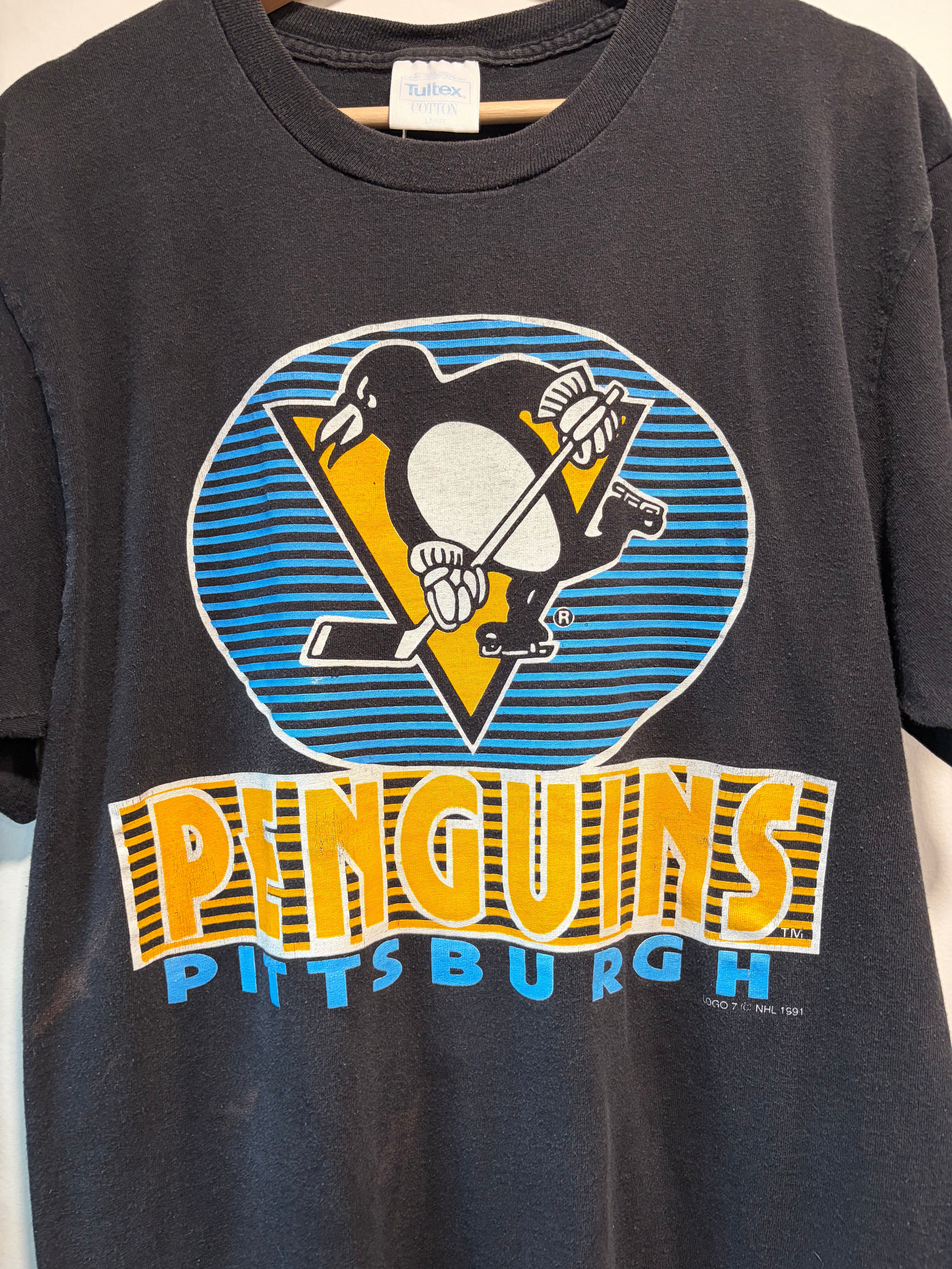 90s Pittsburgh Penguins Tee (Size Large)