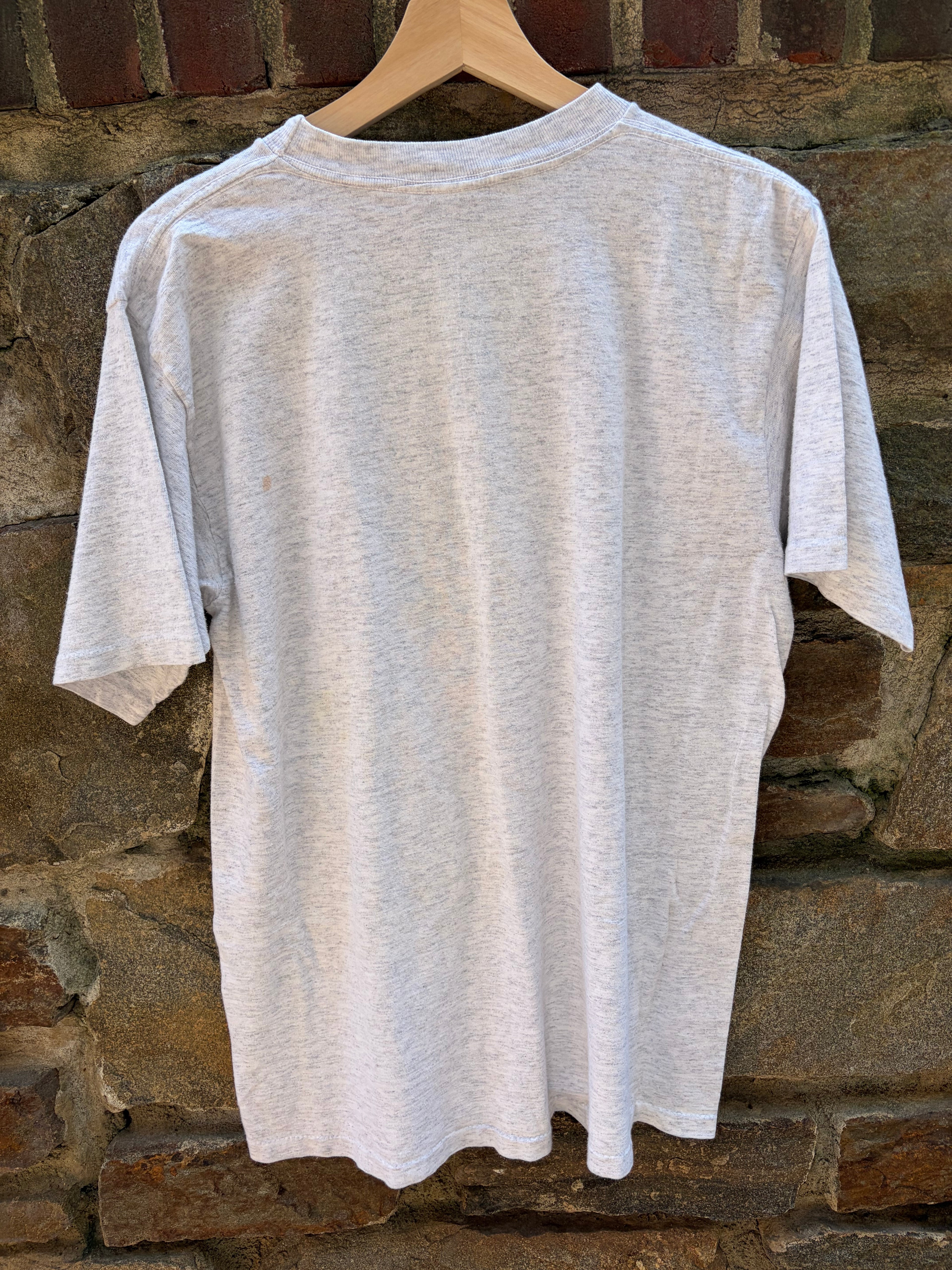 90s Chicago Bulls “Beat LA” Tee (Size Large)