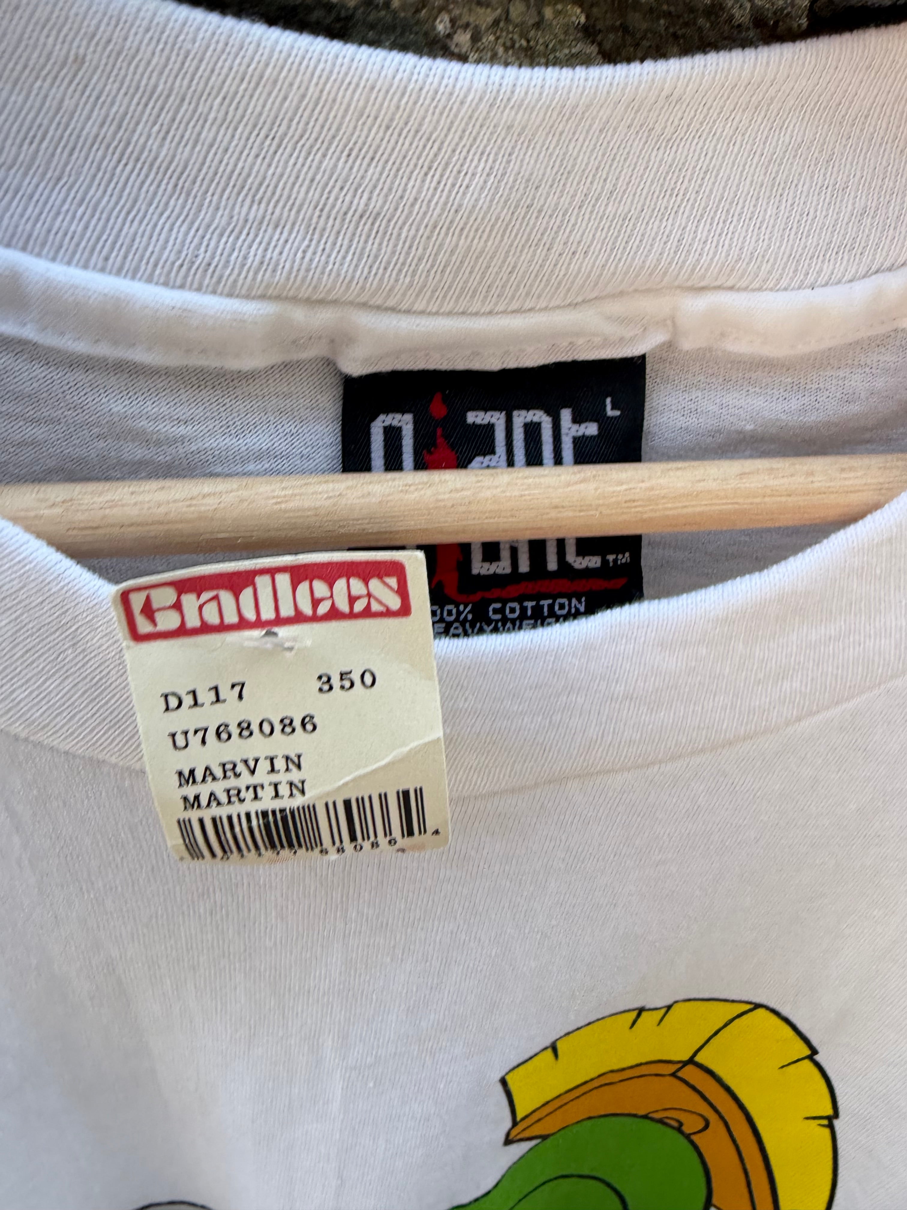 1993 Marvin the Martin Graphic Tee (Size Large)