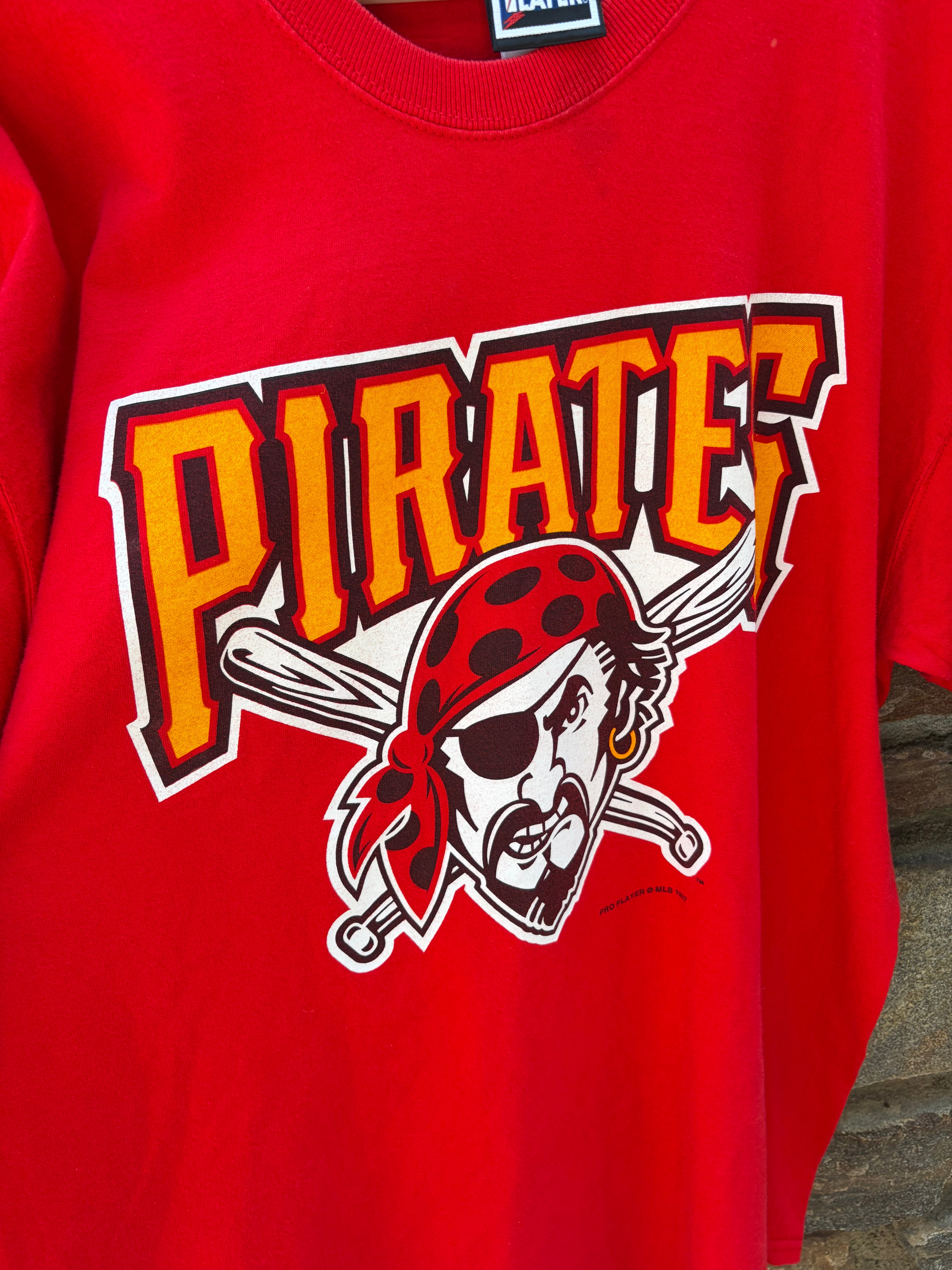 1997 Pittsburgh Pirates Graphic Tee (Size XL)